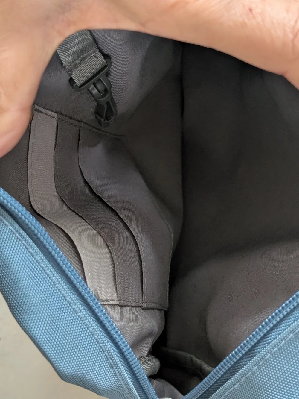 Samsonite Blue Gray Unisex Crossbody Bag Zip Flap Pockets Adjustable Strap